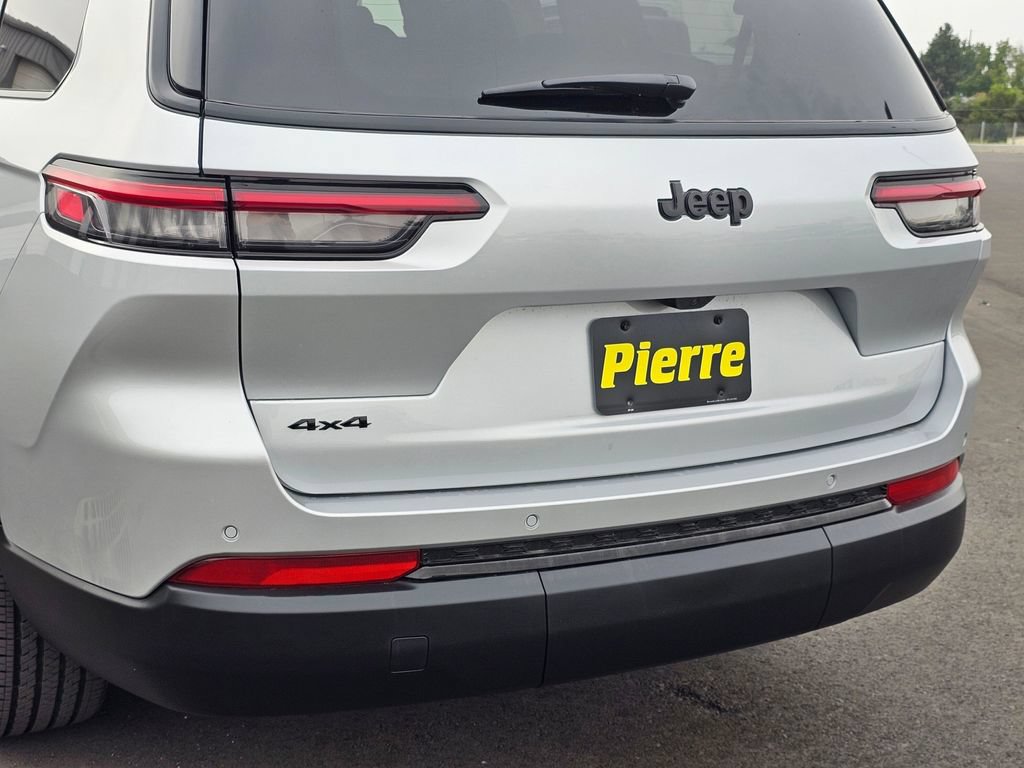 New 2025 Jeep Grand Cherokee L Altitude AWD/4WD image 7
