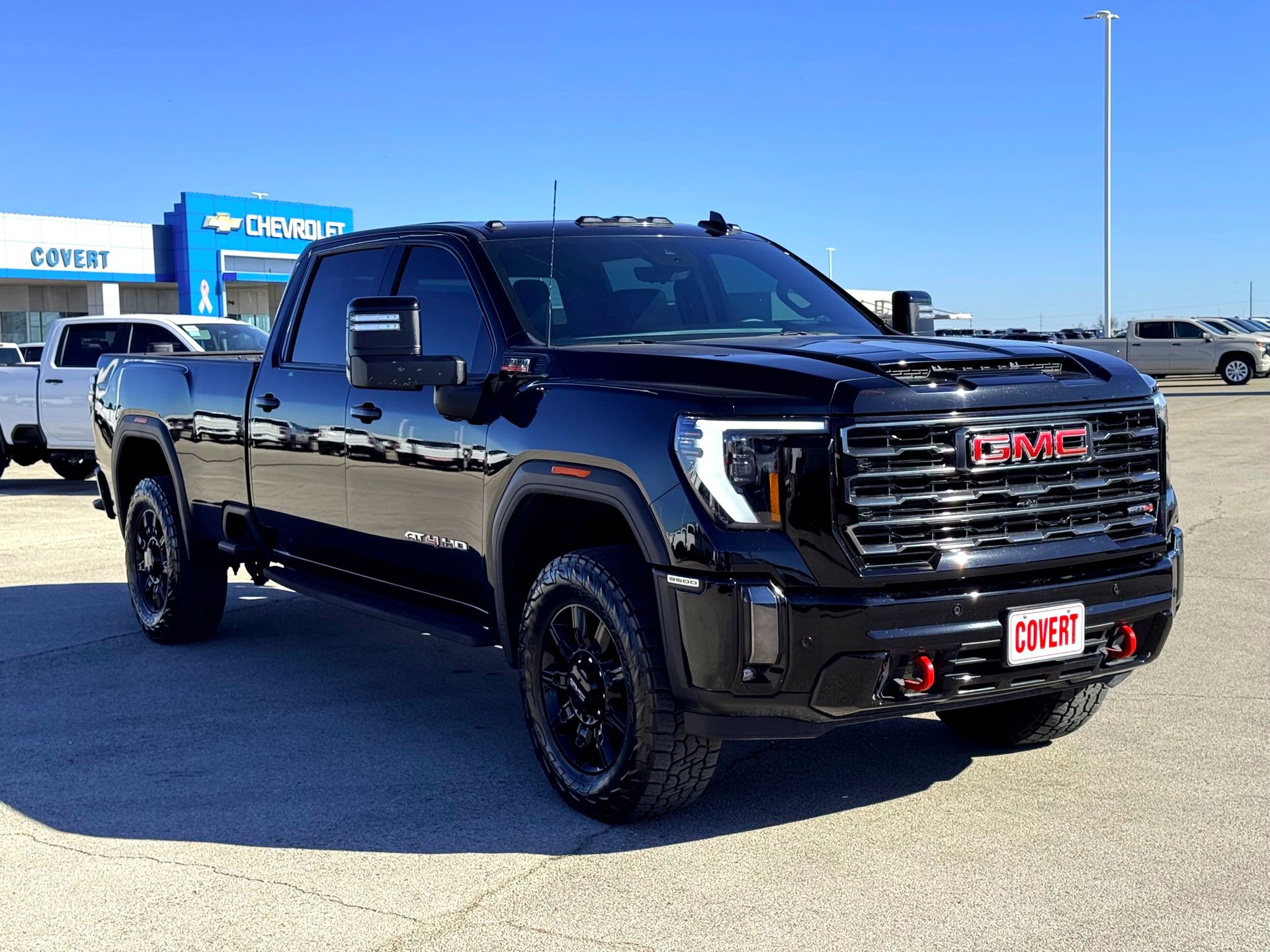 Used 2024 GMC Sierra 3500 AT4 w/ AT4 Premium Plus Package image 5