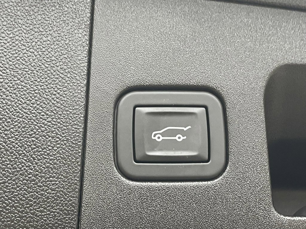 Certified 2025 Cadillac XT5 Premium Luxury image 20