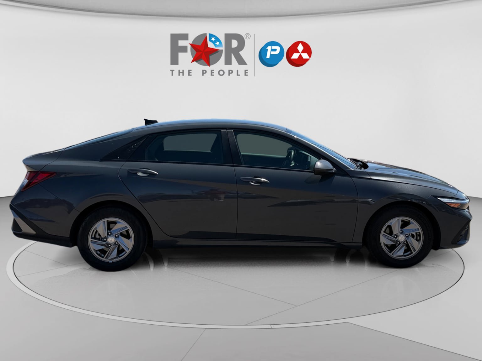 Used 2024 Hyundai Elantra SE FWD image 6