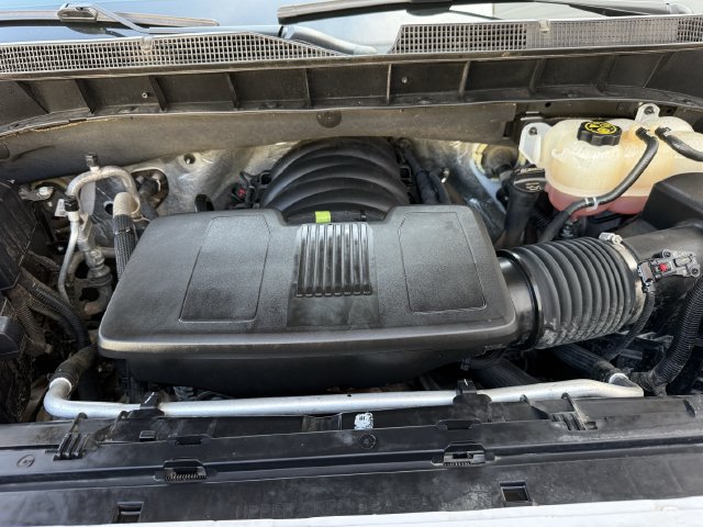Used 2023 Chevrolet Silverado 1500 High Country w/ Technology Package AWD/4WD image 36