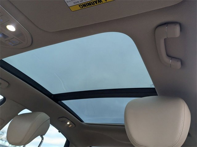 Used 2015 Hyundai Genesis 3.8 w/ Option Group 04 image 19