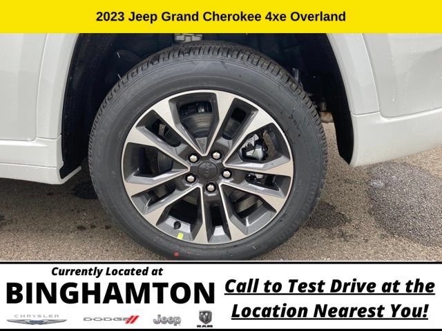 New 2023 Jeep Grand Cherokee Overland AWD/4WD image 34