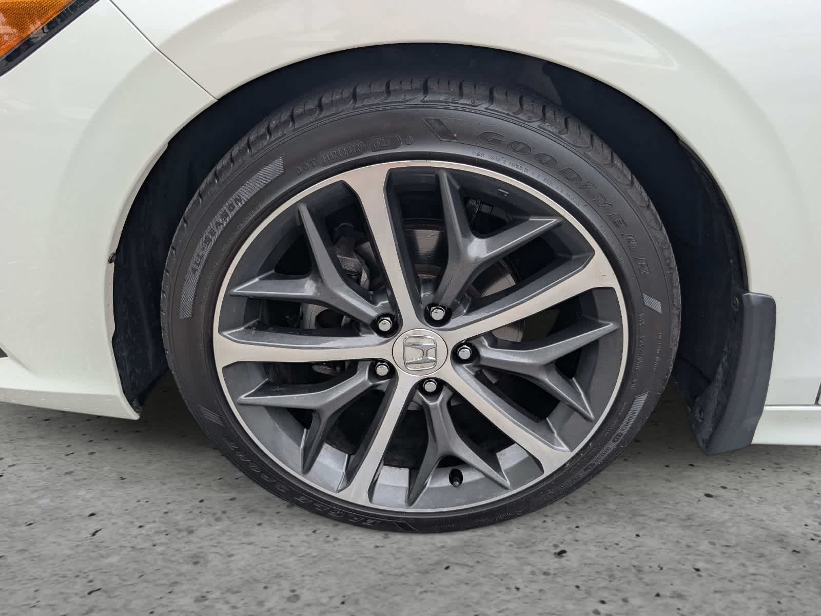 Certified 2024 Honda Civic Touring image 9