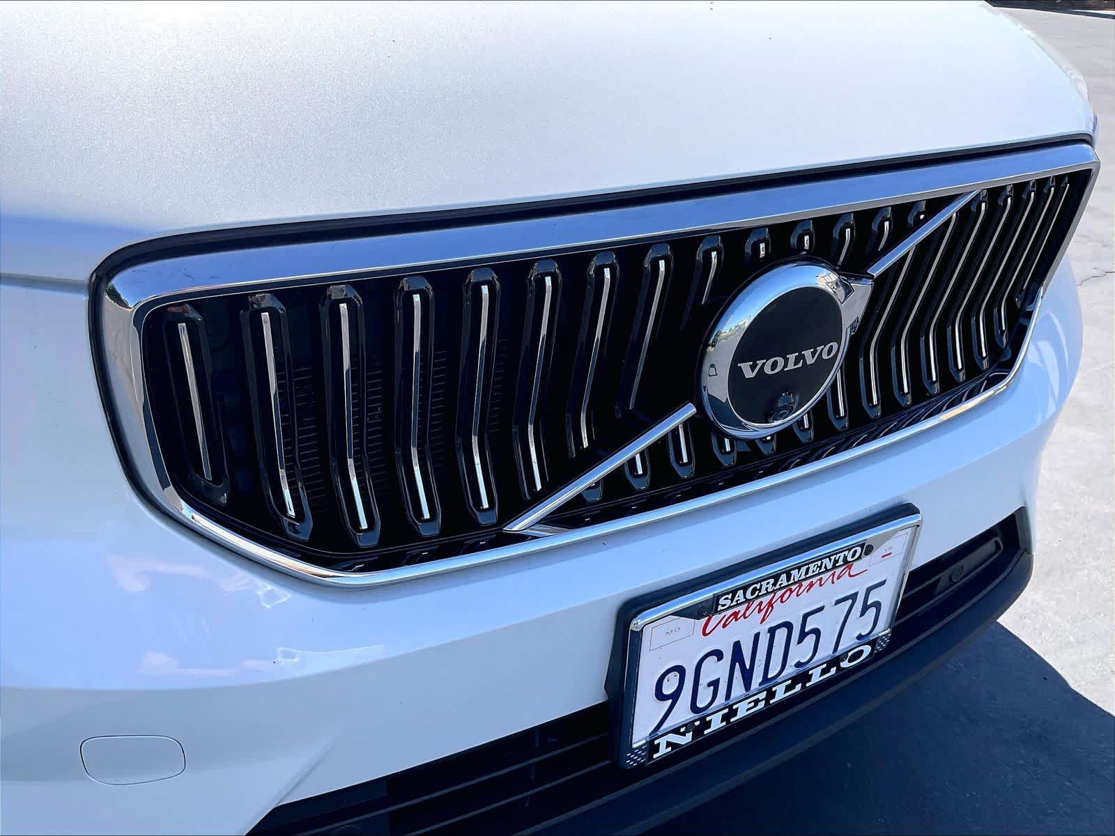 Used 2023 Volvo XC40 B5 Ultimate w/ Protection Package Premier AWD/4WD image 33