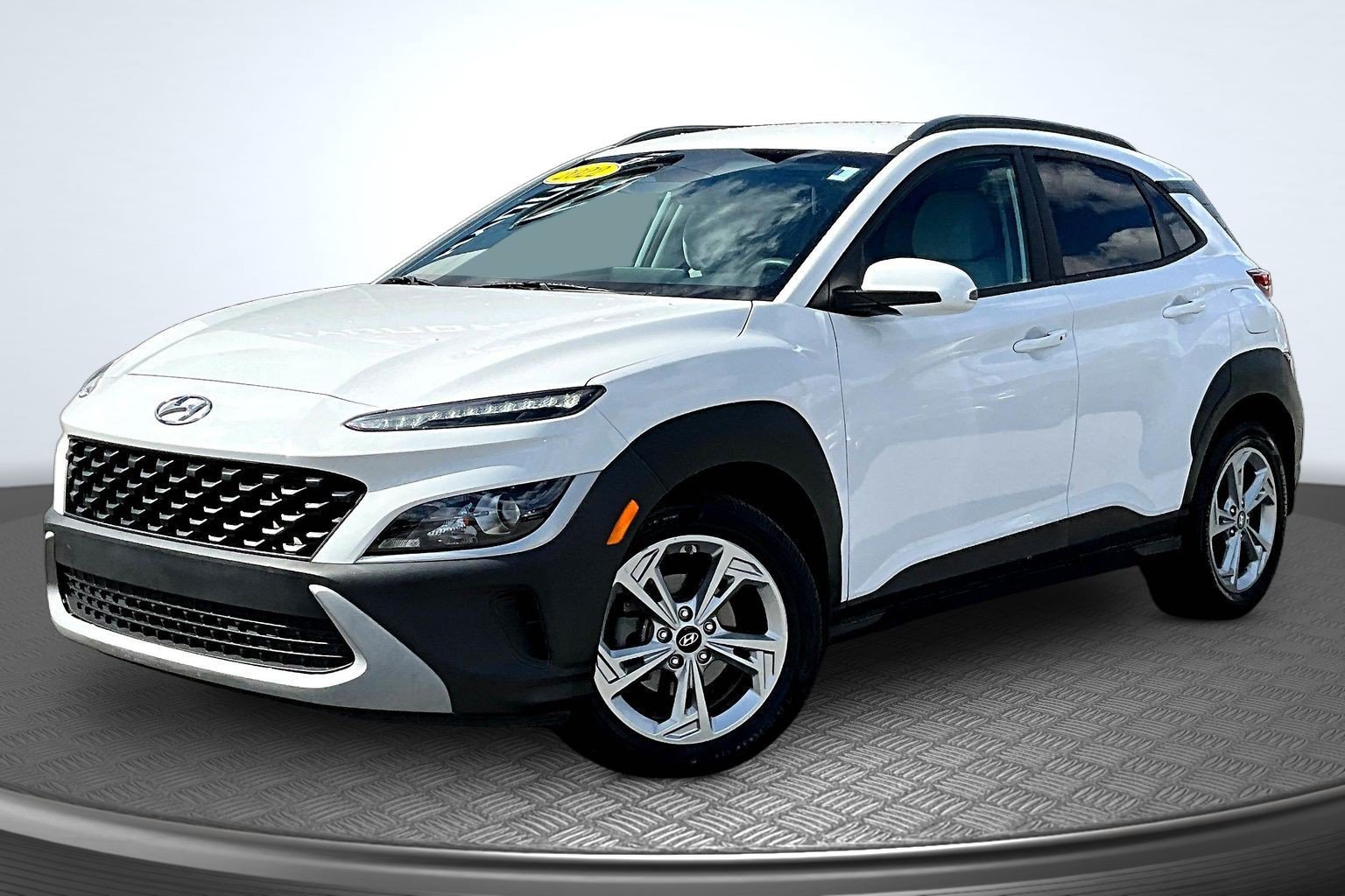 Used 2022 Hyundai Kona SEL