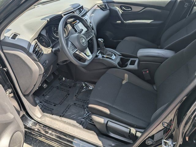 Used 2021 Nissan Rogue Sport S FWD image 9
