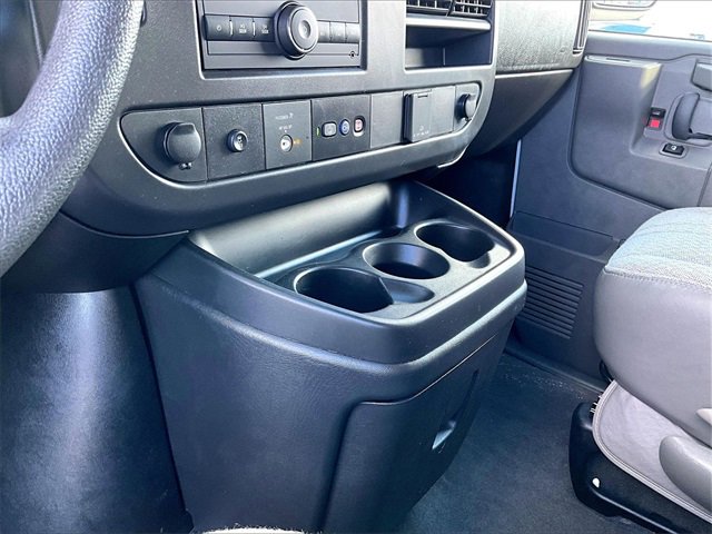 Used 2025 Chevrolet Express 3500 LS image 18