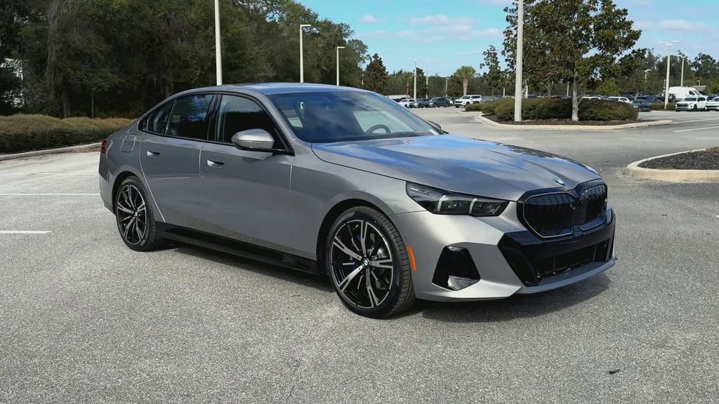 New 2026 BMW 530i w/ M Sport Package image 2