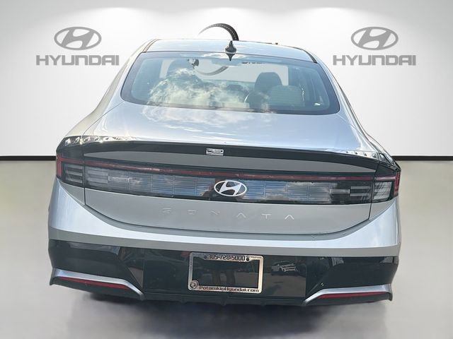 New 2026 Hyundai Sonata SEL FWD image 6