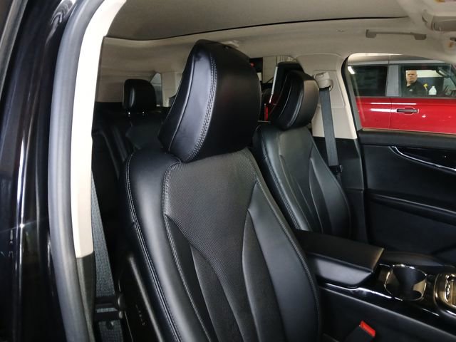 Used 2023 Lincoln Nautilus Reserve FWD image 49