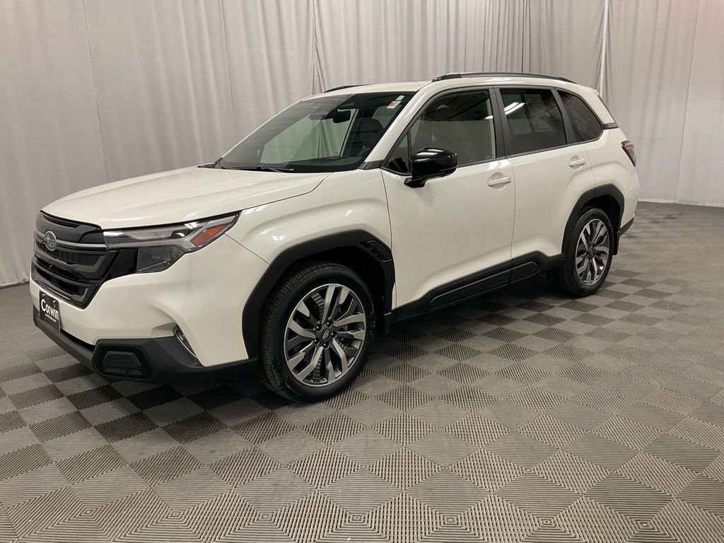 Used 2025 Subaru Forester Touring w/ Popular Package - Touring image 5