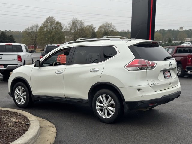 Used 2015 Nissan Rogue SV w/ SV Premium Package image 8
