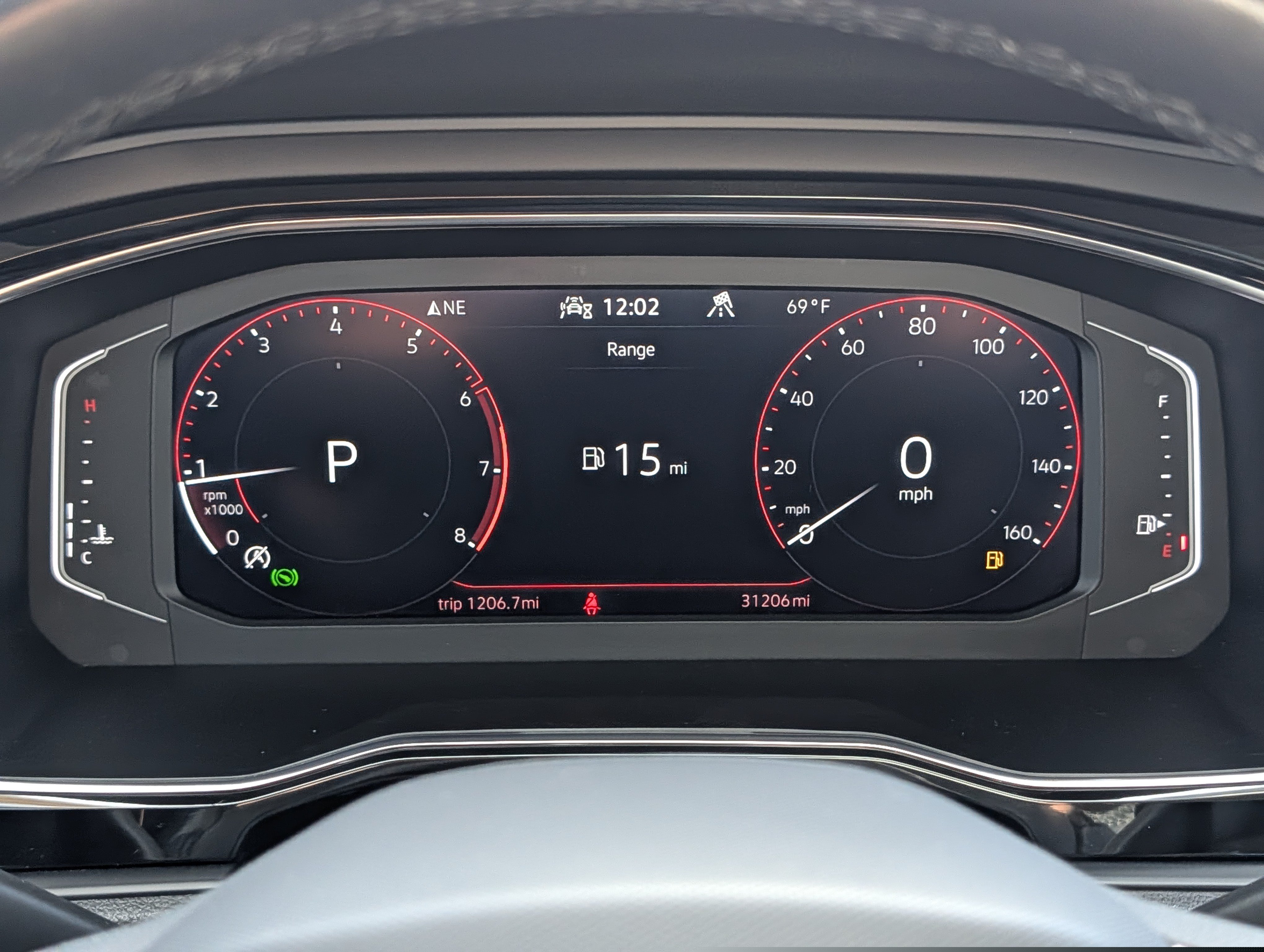 Certified 2023 Volkswagen Jetta SEL FWD image 28