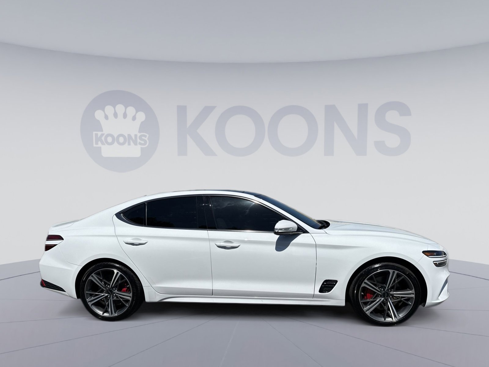 Used 2025 Genesis G70 3.3T Advanced image 8