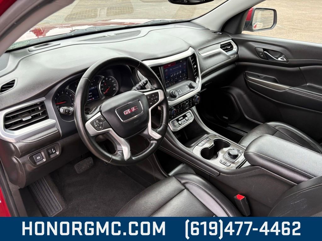 Used 2023 GMC Acadia SLT image 13