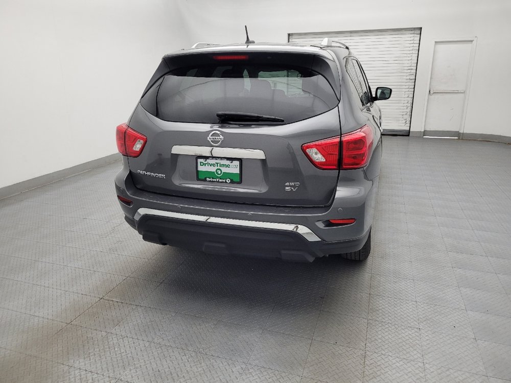 Used 2018 Nissan Pathfinder SV AWD/4WD image 7