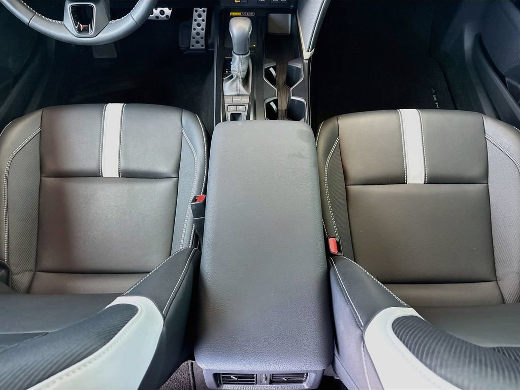 Used 2026 Toyota Camry SE w/ Convenience Package FWD image 16