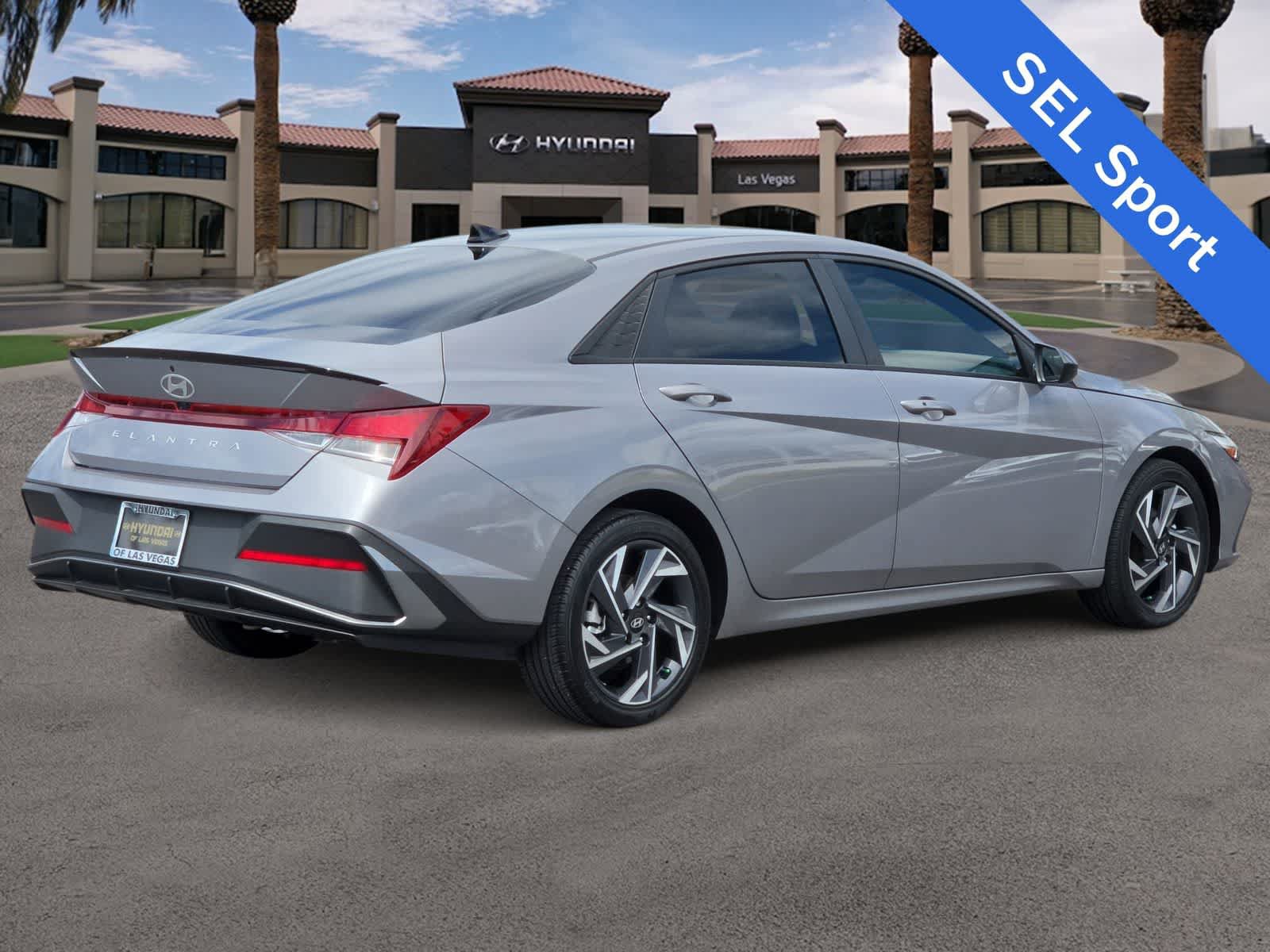 Certified 2025 Hyundai Elantra Sport FWD image 8