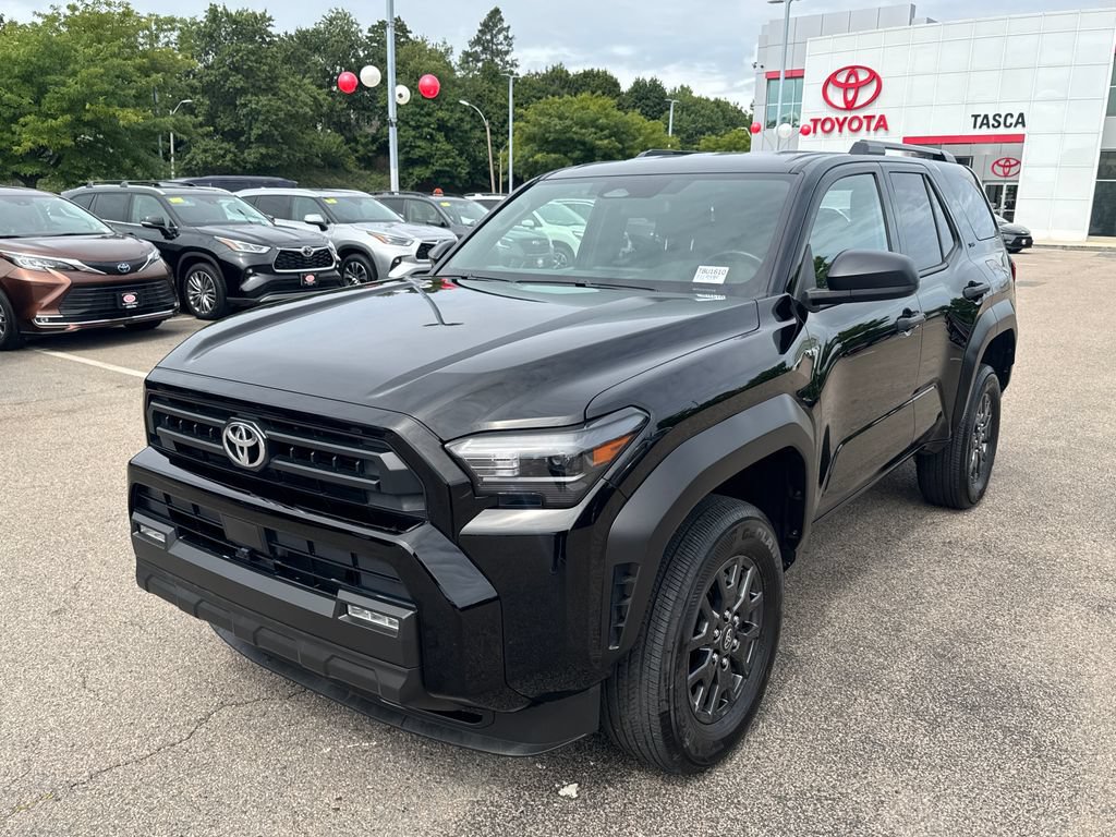 Used 2026 Toyota 4Runner SR5 AWD/4WD image 3