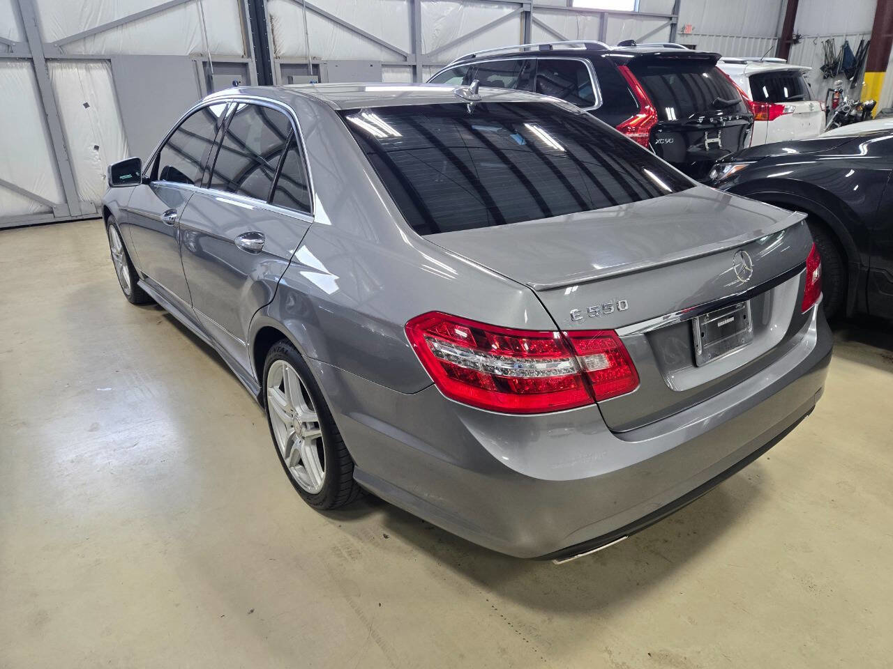 Used 2011 Mercedes-Benz E 550 Sedan image 7