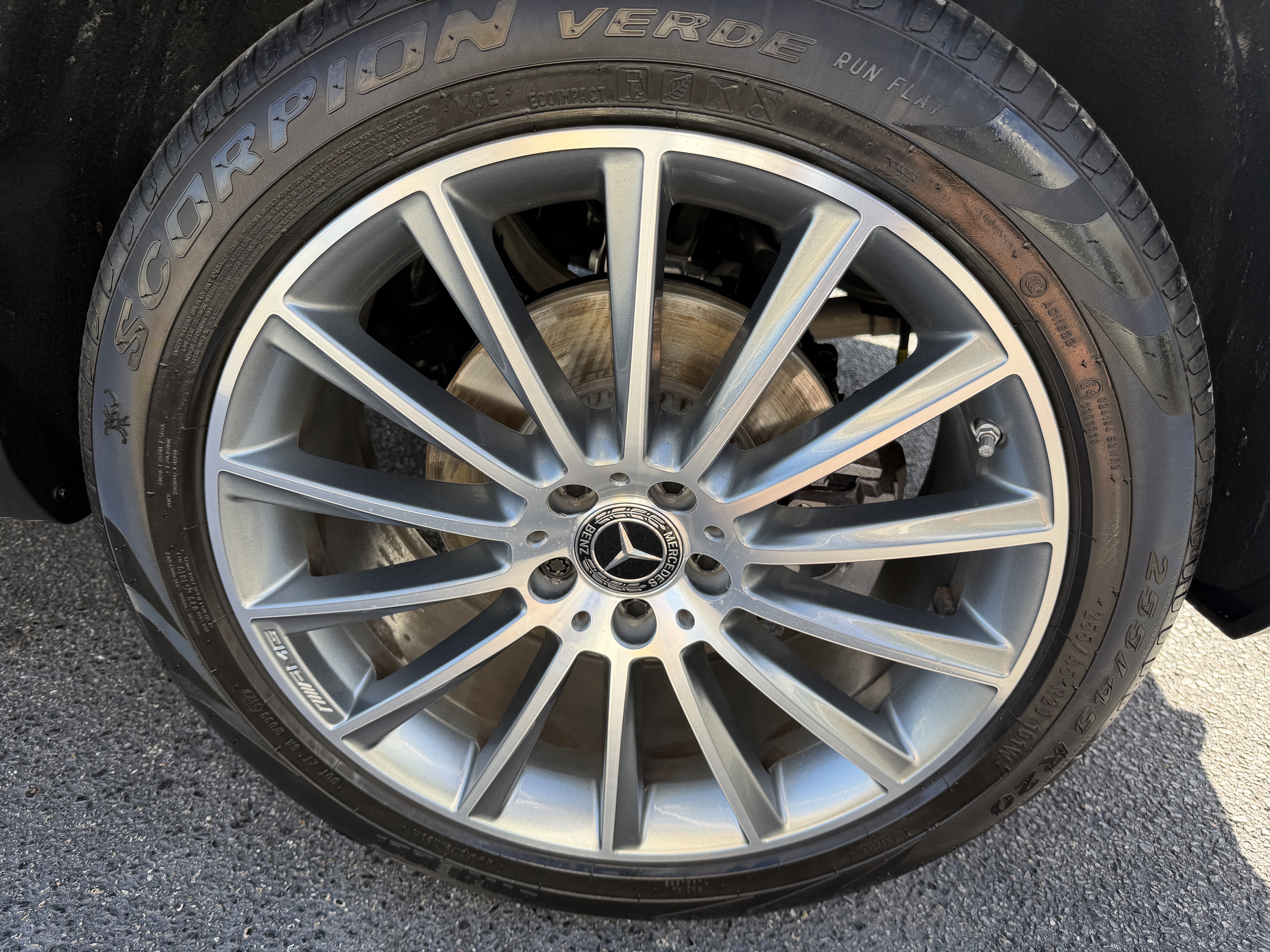 Used 2020 Mercedes-Benz GLC 300 image 28