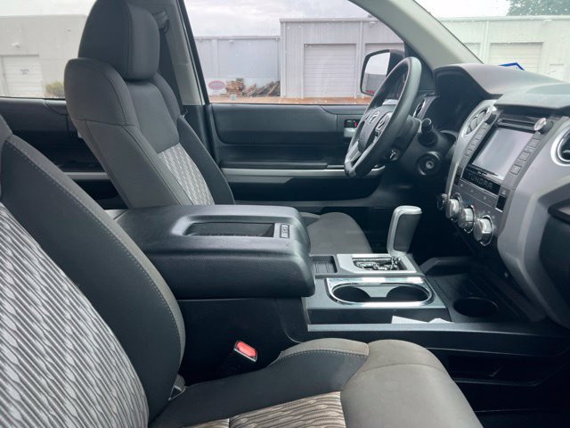 Used 2019 Toyota Tundra SR5 w/ SR5 Upgrade Package AWD/4WD image 18
