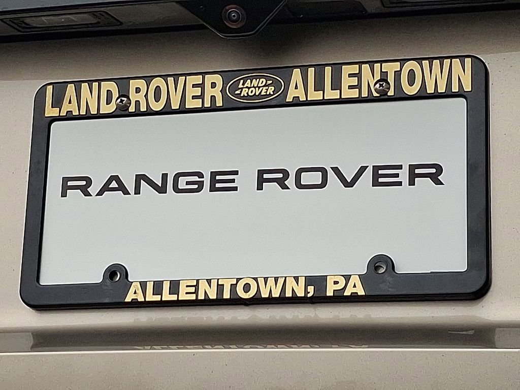 New 2026 Land Rover Range Rover SE image 18