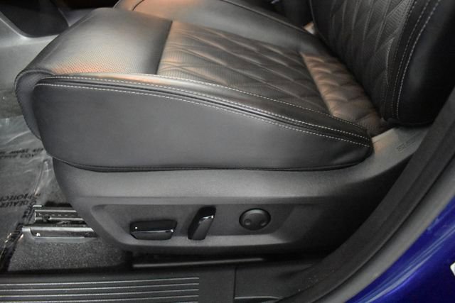 Used 2023 Nissan Rogue Platinum AWD/4WD image 12