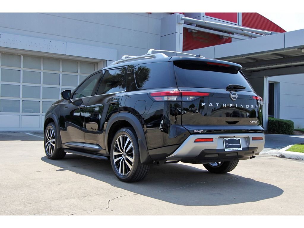 Used 2024 Nissan Pathfinder Platinum w/ Cargo Package FWD image 3