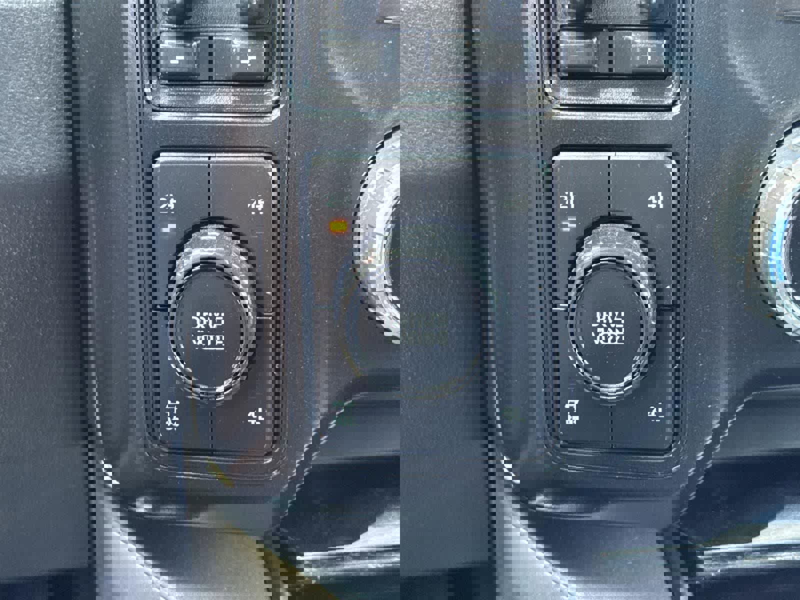 Used 2023 Ford F250 Lariat w/ Lariat Ultimate Package image 20