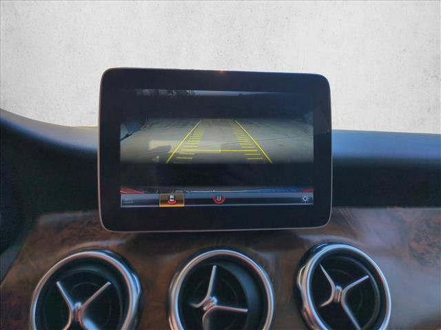 Used 2018 Mercedes-Benz GLA 250 image 13