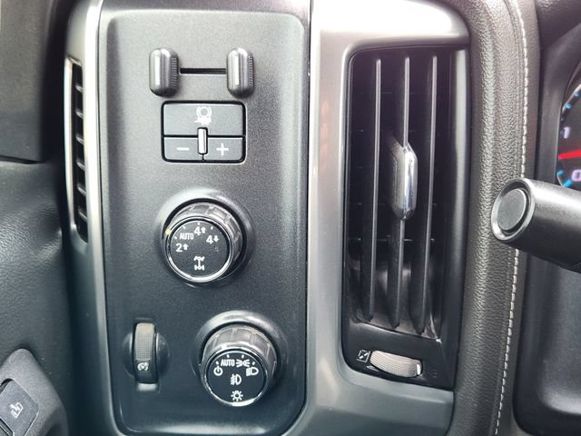 Used 2015 Chevrolet Silverado 1500 LTZ Z71 w/ LTZ Plus Package AWD/4WD image 22