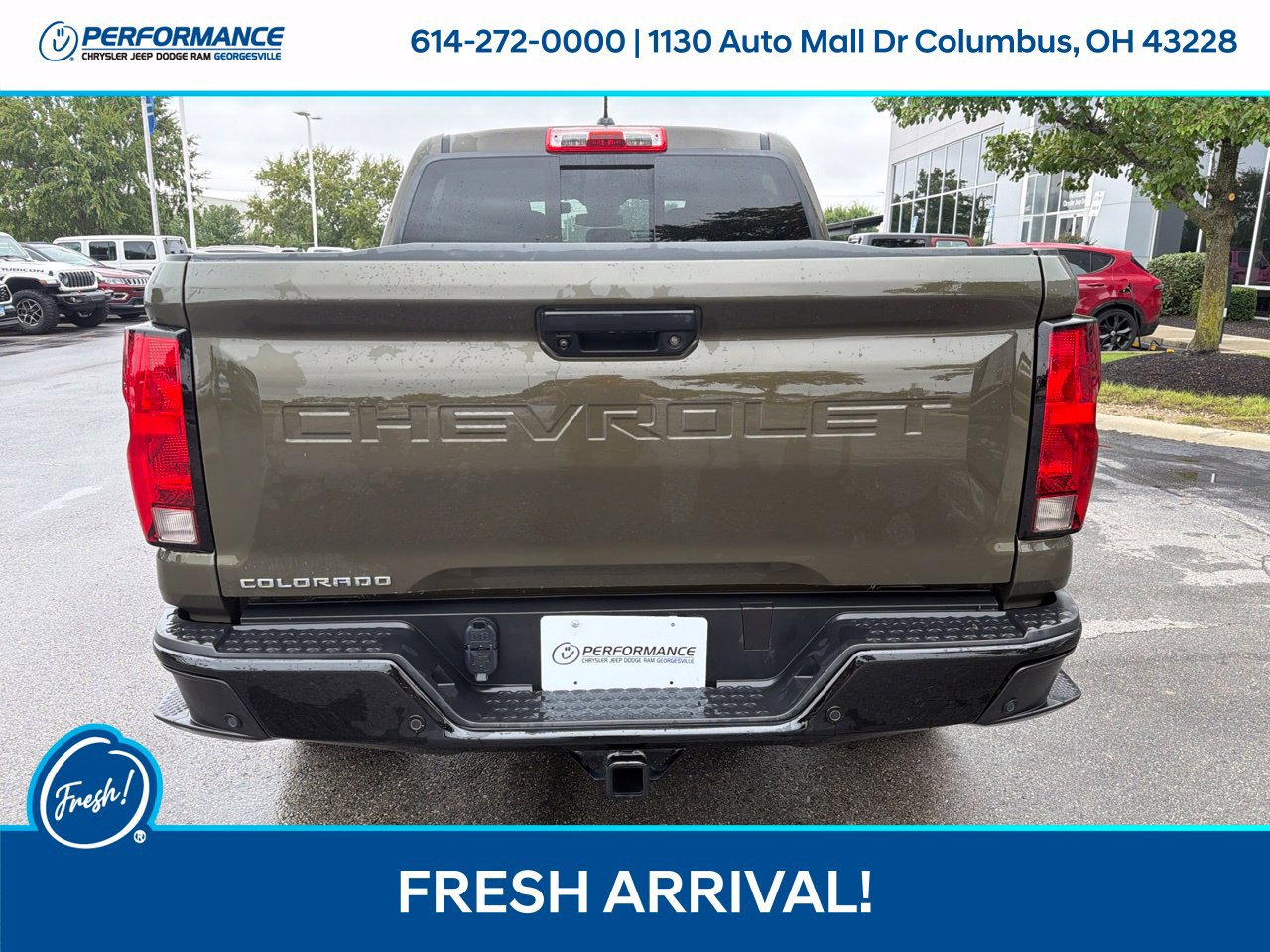 Used 2024 Chevrolet Colorado Trail Boss w/ Technology Package AWD/4WD image 10