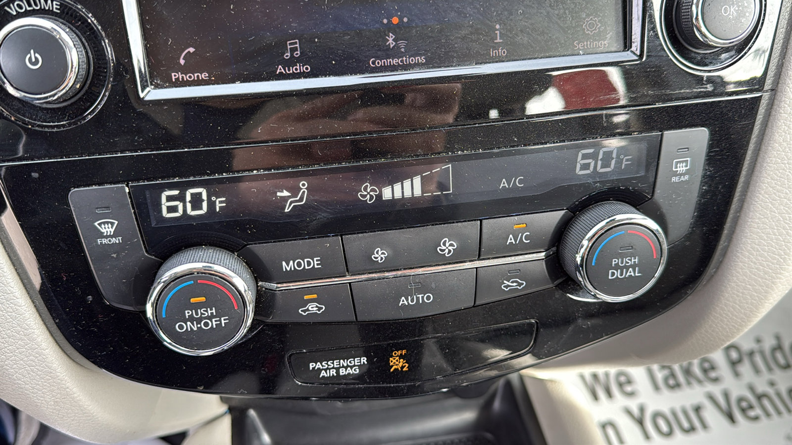 Used 2020 Nissan Rogue Sport SV AWD/4WD image 15