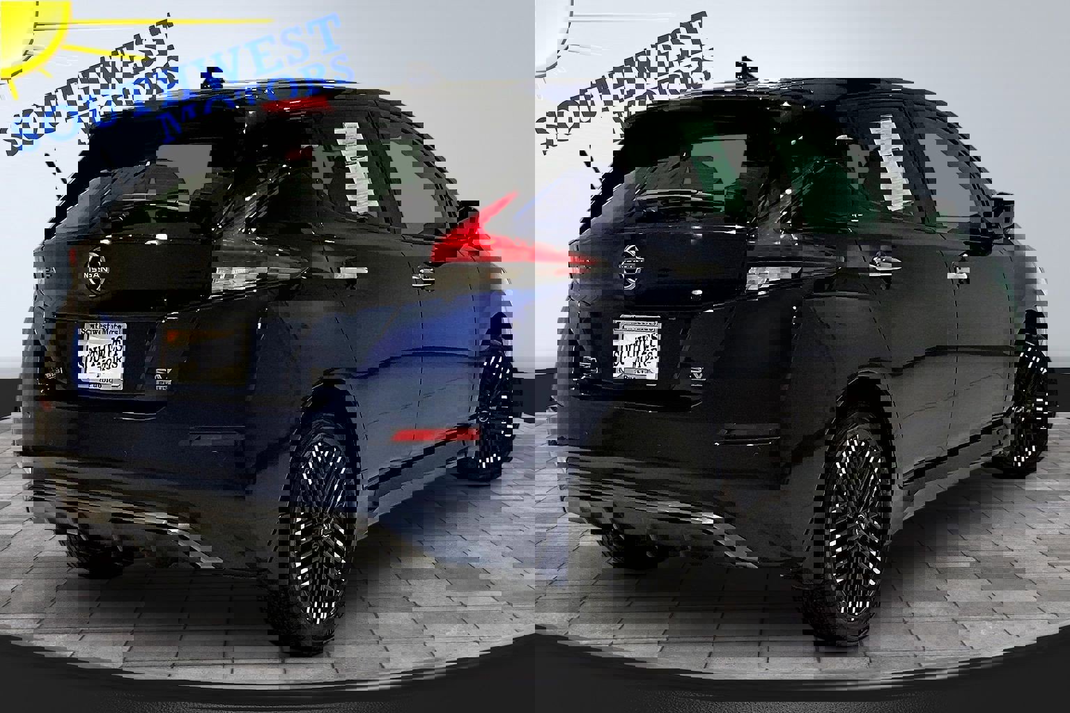 Used 2024 Nissan Leaf SV Plus image 6