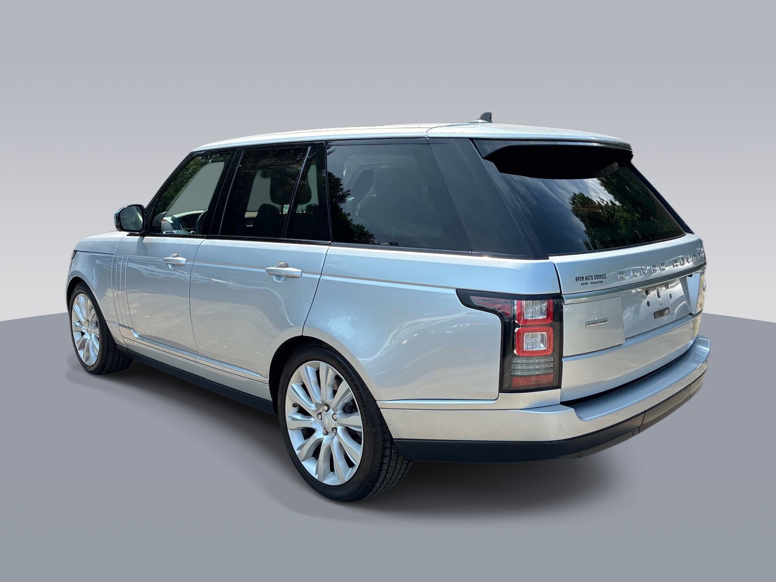 Used 2016 Land Rover Range Rover Supercharged AWD/4WD image 5