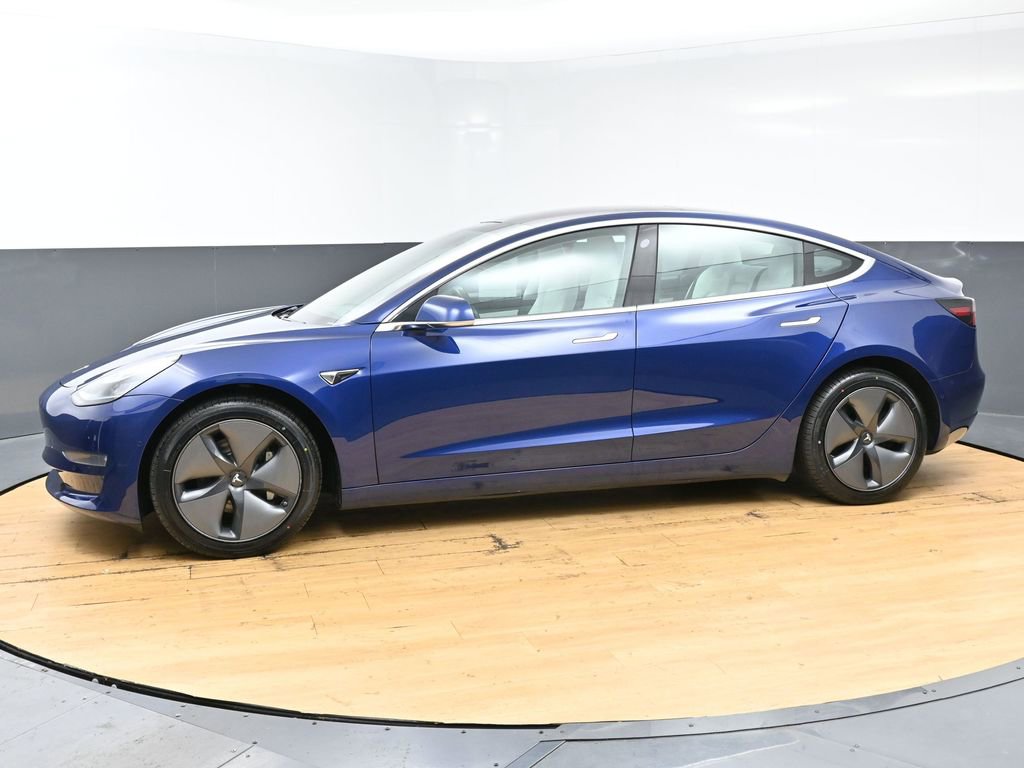 Used 2019 Tesla Model 3 Standard Range Plus image 6