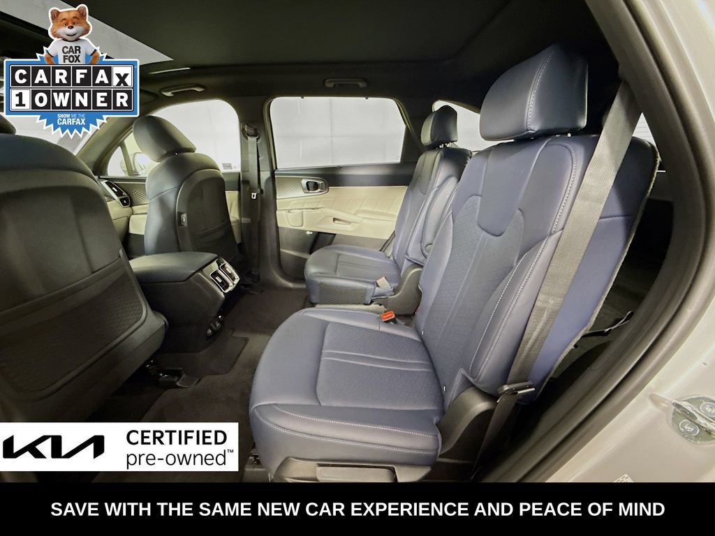 Certified 2023 Kia Sorento SX Prestige AWD/4WD image 28