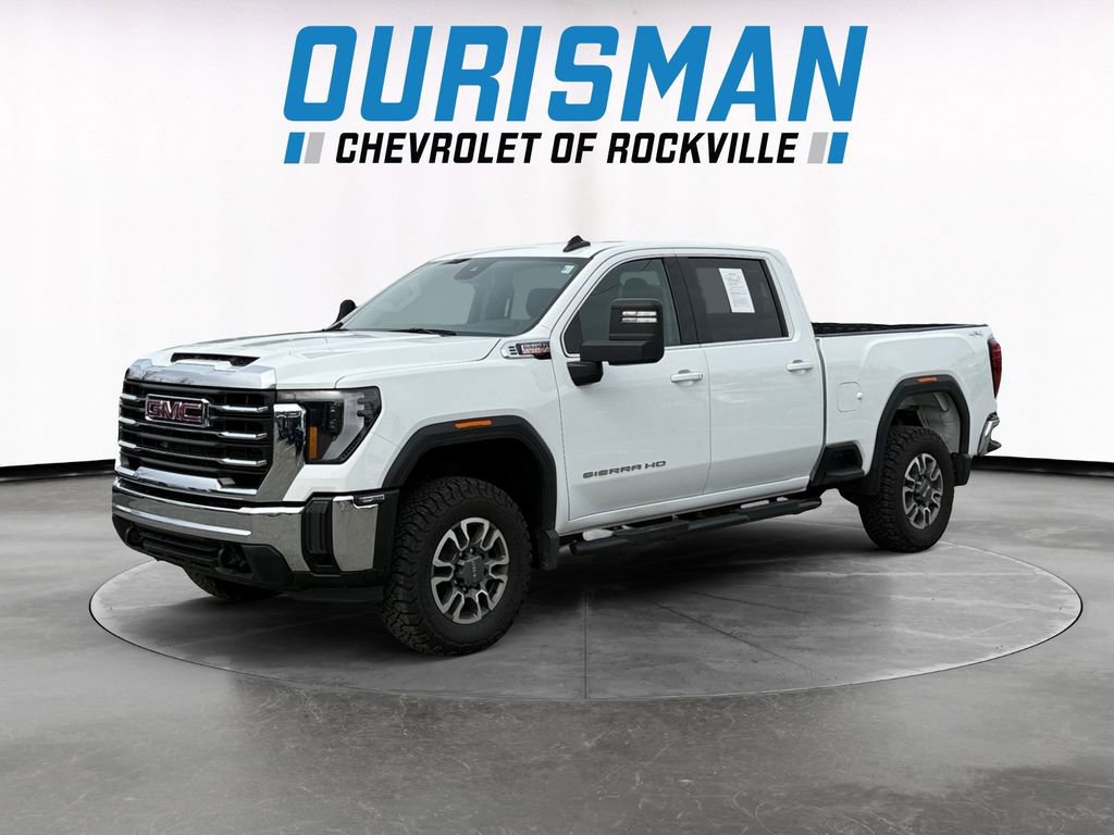 Used 2024 GMC Sierra 2500 SLE AWD/4WD image 2