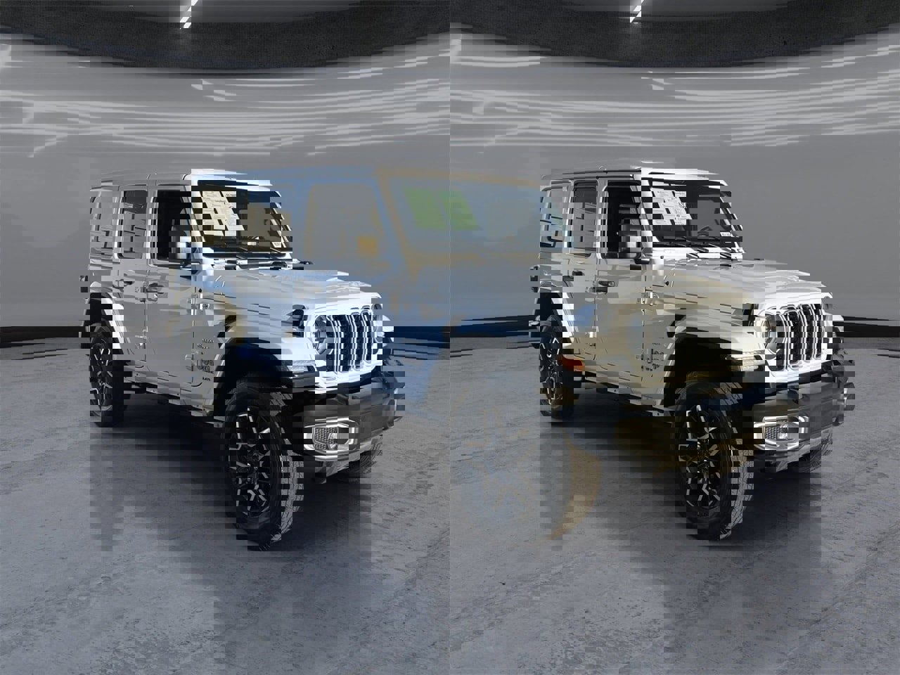 Used 2024 Jeep Wrangler Sahara w/ Technology Group image 2