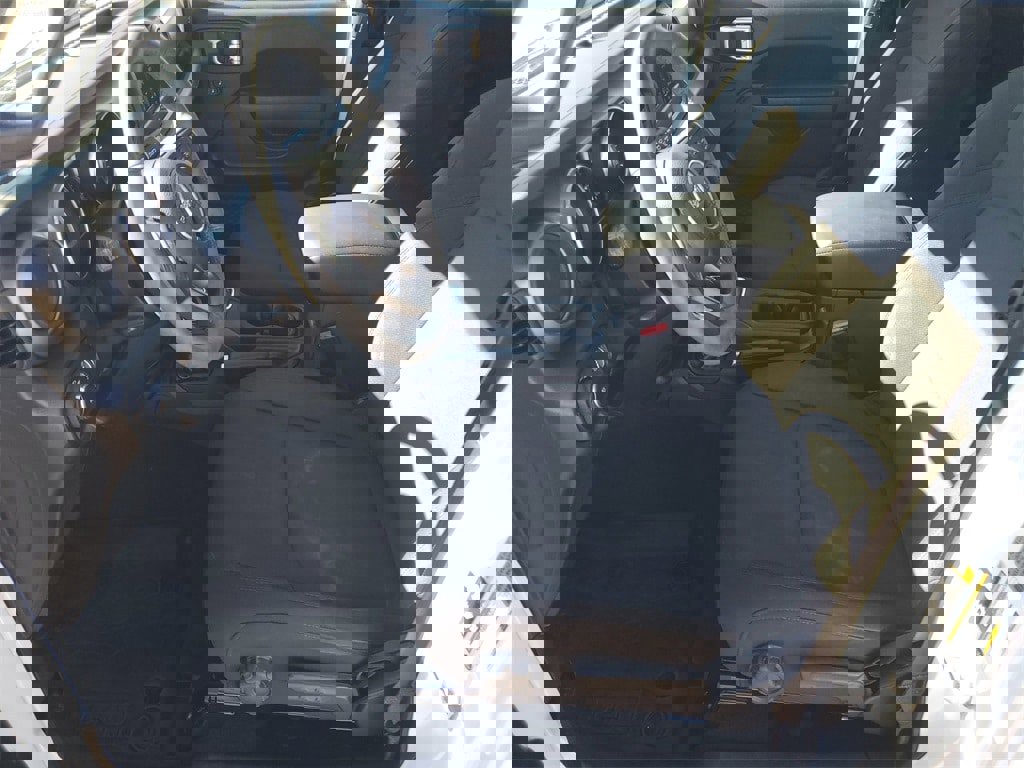 Used 2023 Jeep Wrangler Willys image 5