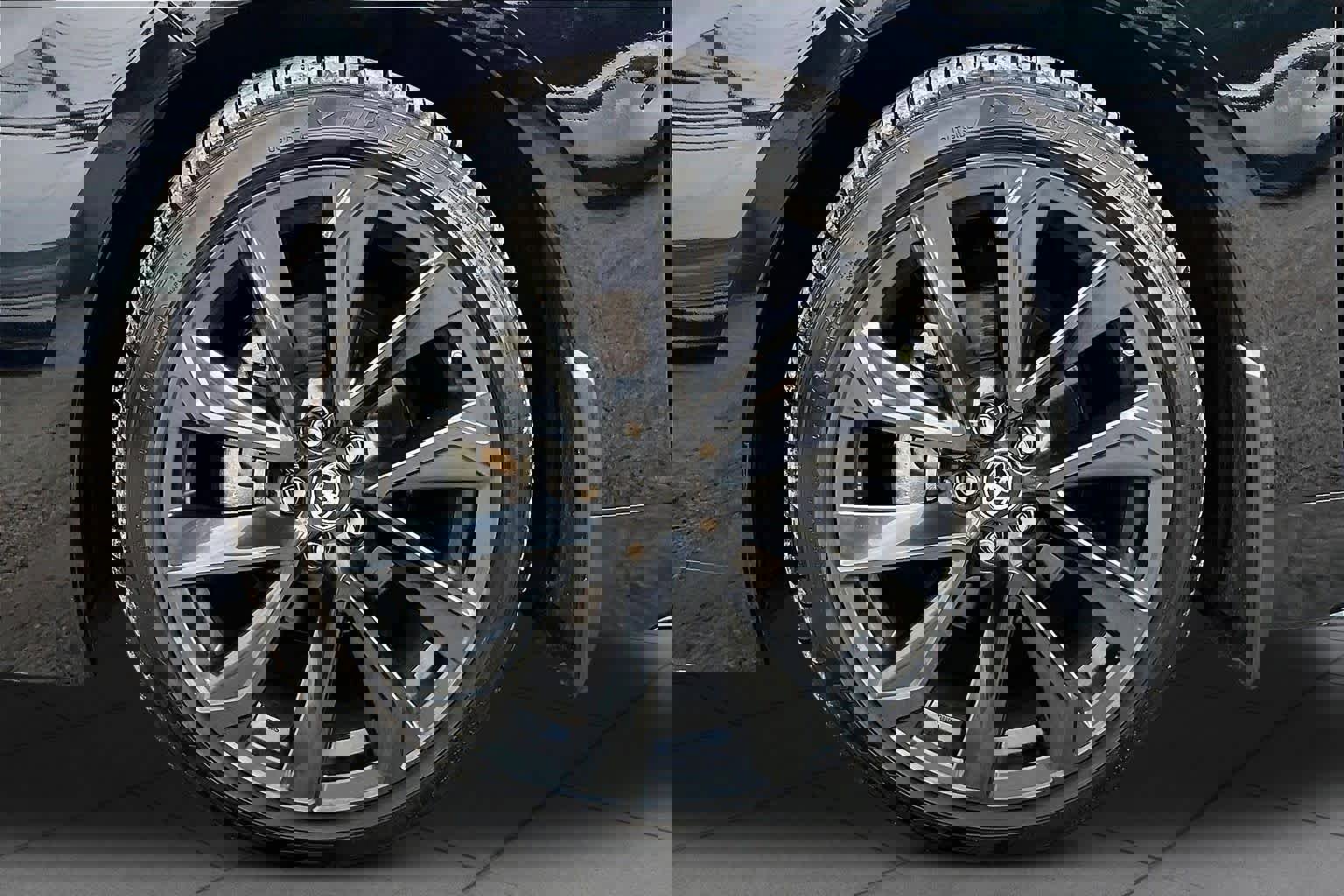 Used 2024 Toyota Corolla SE FWD image 11