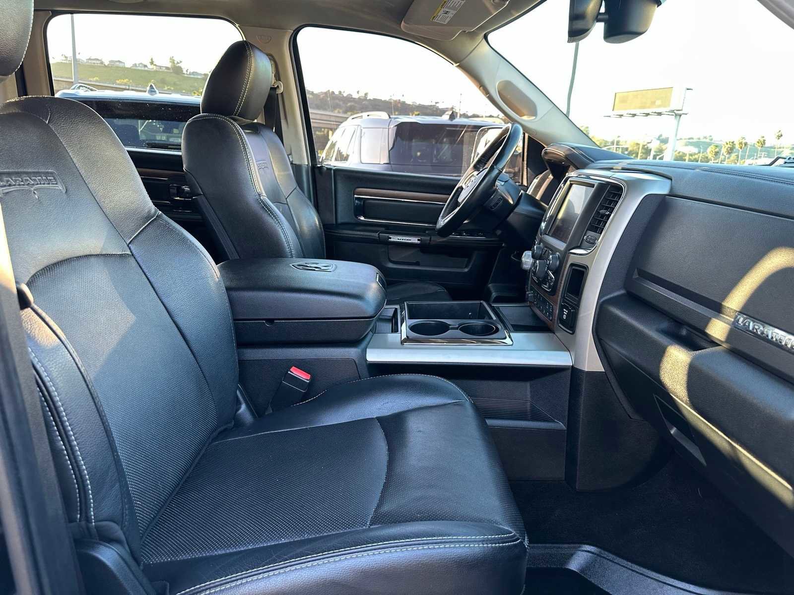 Used 2015 RAM 1500 Laramie w/ Convenience Group image 23