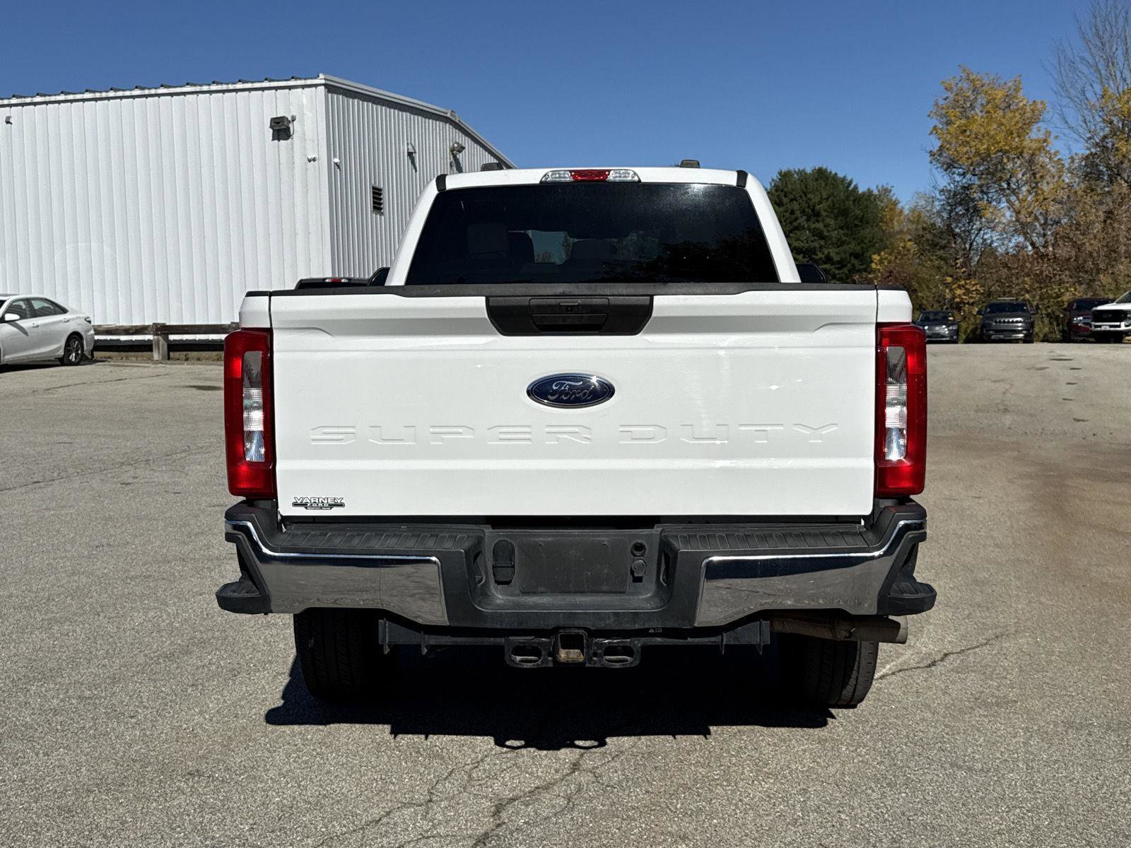 Used 2024 Ford F250 XLT AWD/4WD image 9