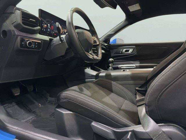 Used 2024 Ford Mustang GT RWD image 12