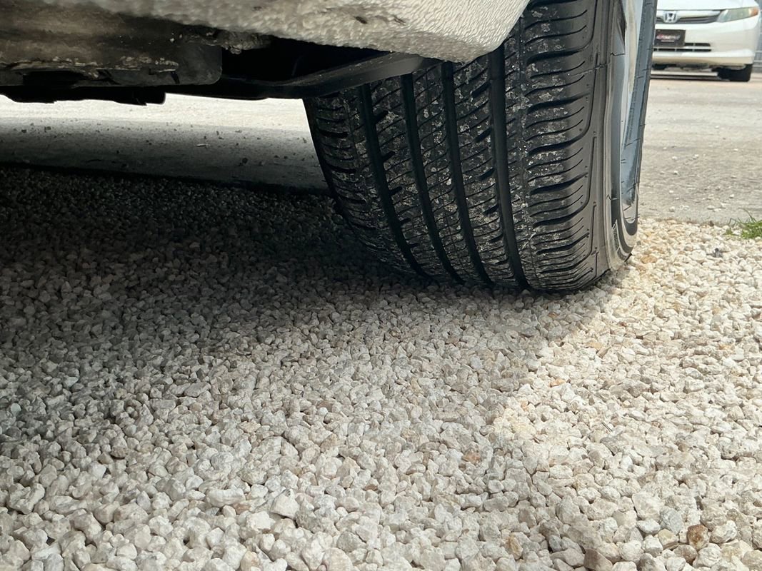 Used 2016 Volkswagen Golf S image 42