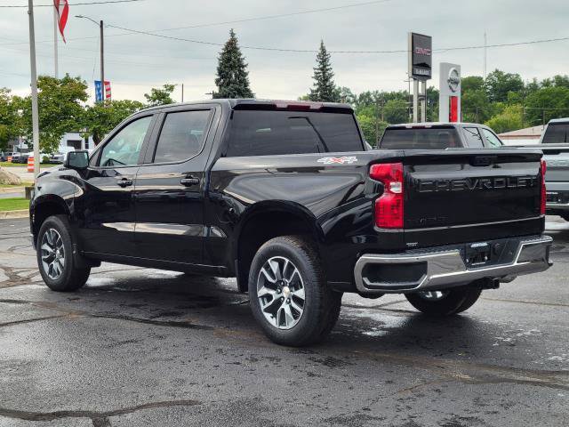 New 2026 Chevrolet Silverado 1500 LT w/ LPO, Dark Essentials Package AWD/4WD image 3