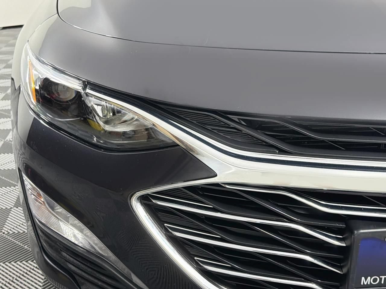 Used 2023 Chevrolet Malibu LT FWD image 4