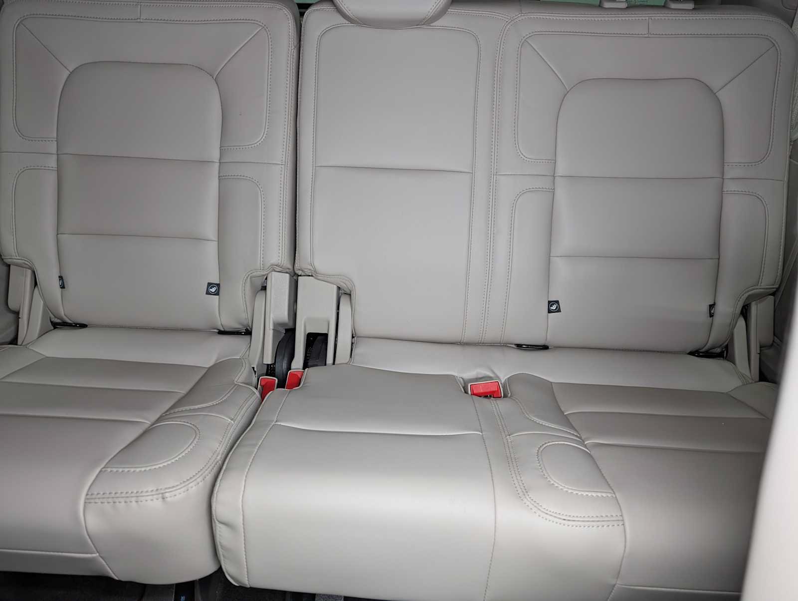 Used 2020 Lincoln Navigator Reserve w/ Luxury Package AWD/4WD image 26